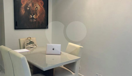 Apartamento à venda com 3 quartos, sendo 1 suíte,  em Brás, São Paulo, SP