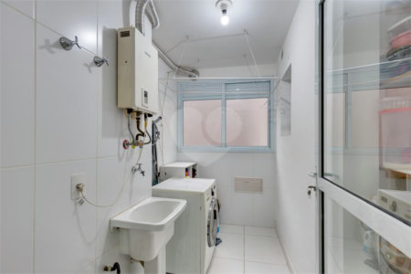 Apartamento à venda com 2 suítes em Santo Amaro, São Paulo, SP