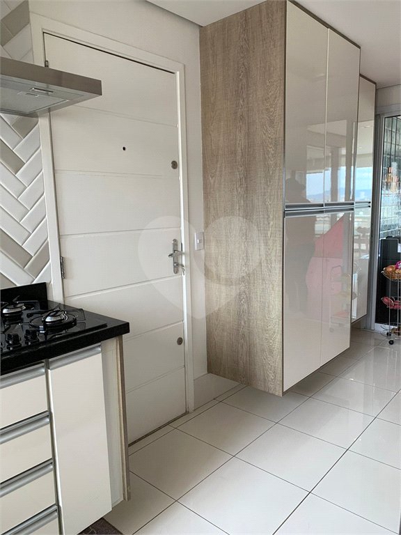 Apartamento à venda com 3 suítes em Lapa, São Paulo, SP