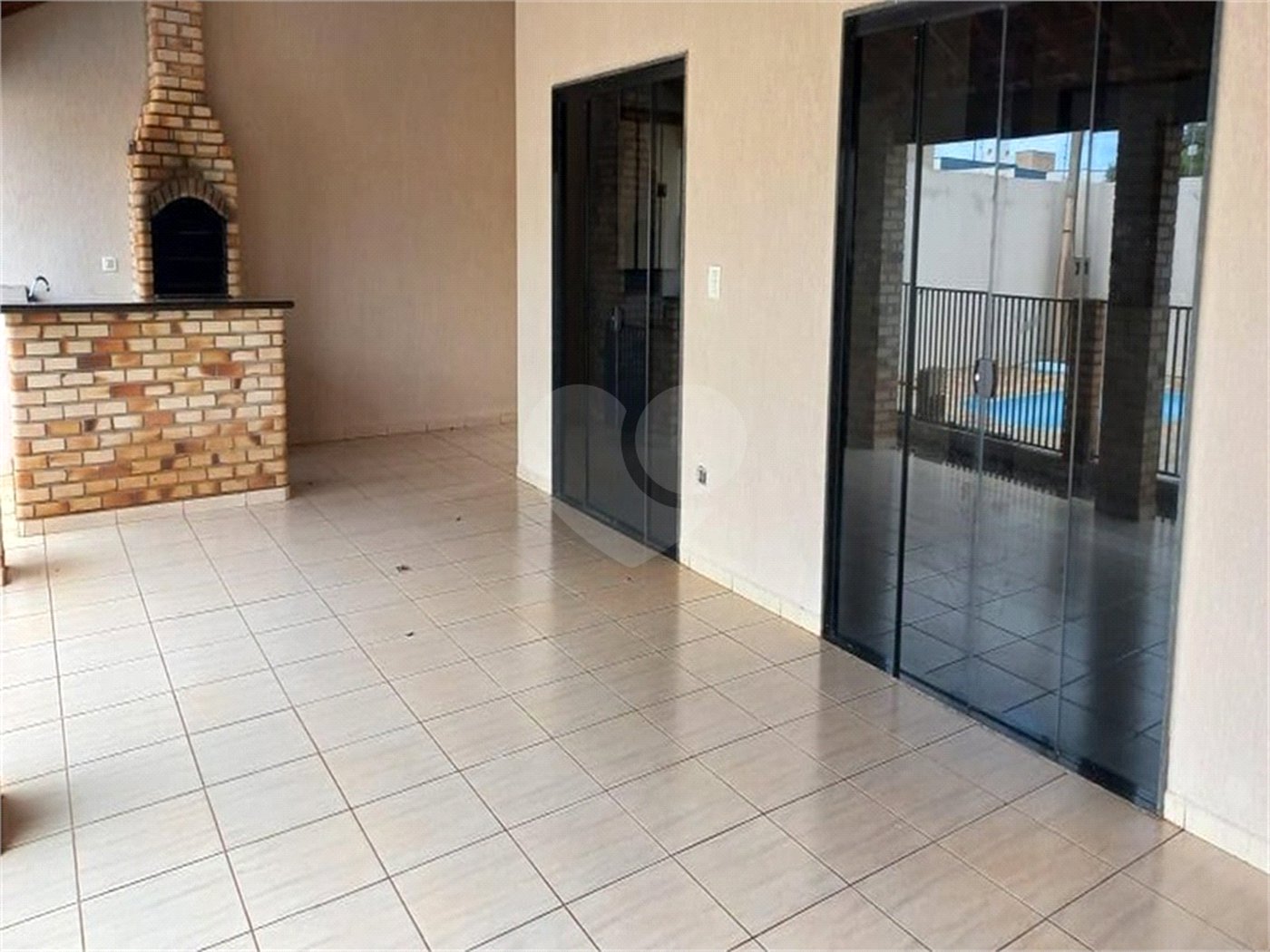 Casa à venda com 3 quartos, sendo 1 suíte, em Ipê, Três Lagoas, MS