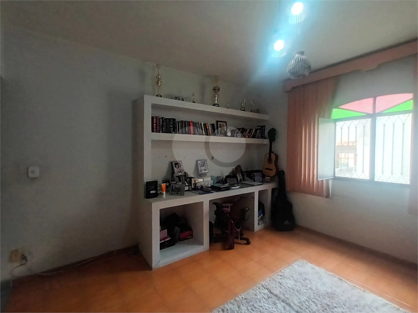 Casa à venda com 2 quartos, sendo 1 suíte, no condomínio Parque Central, Rio de Janeiro - RJ
