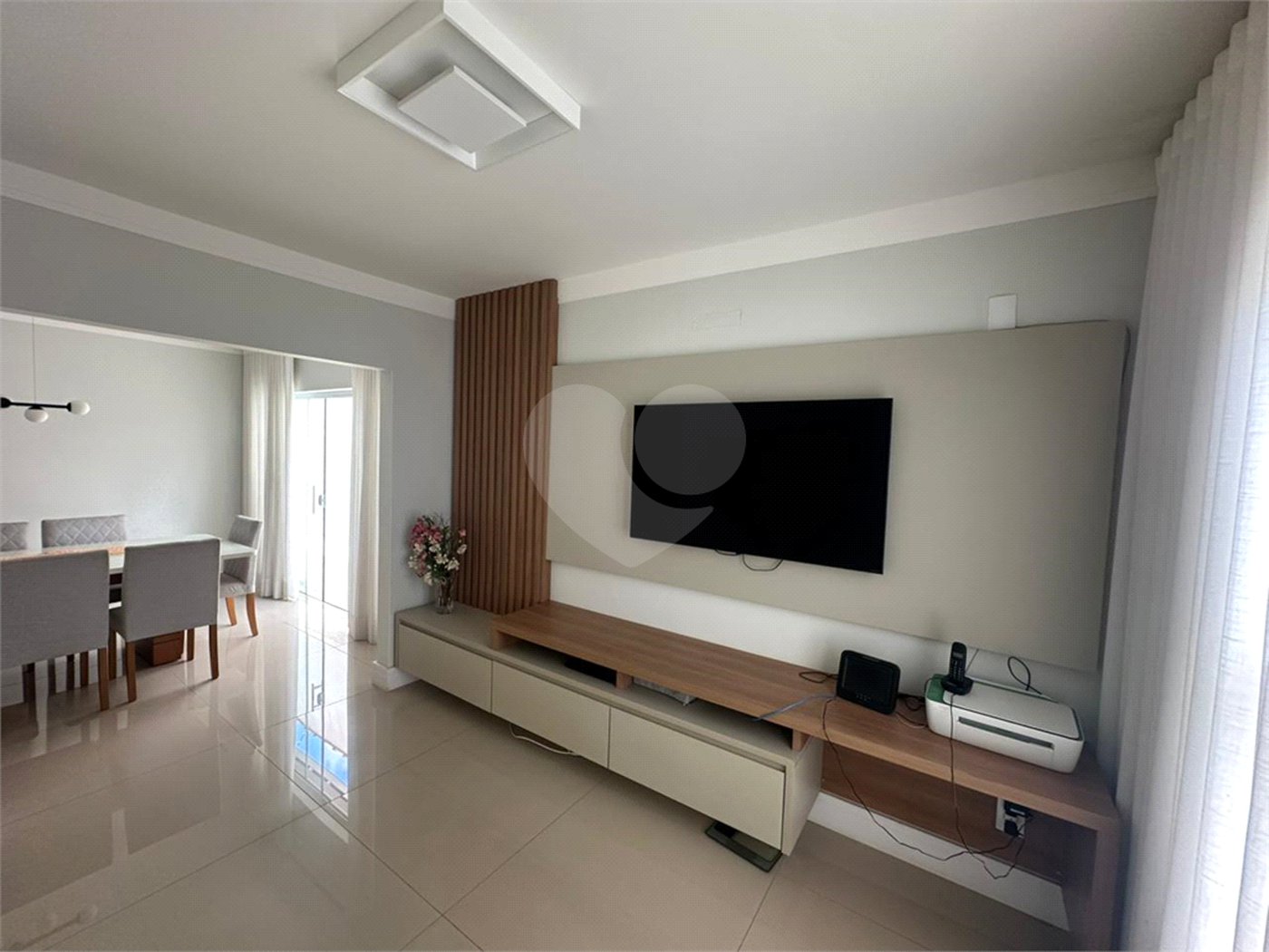 Casa à venda com 3 quartos, Sendo 1 suíte, em Vila Boa Vista, São Carlos, SP