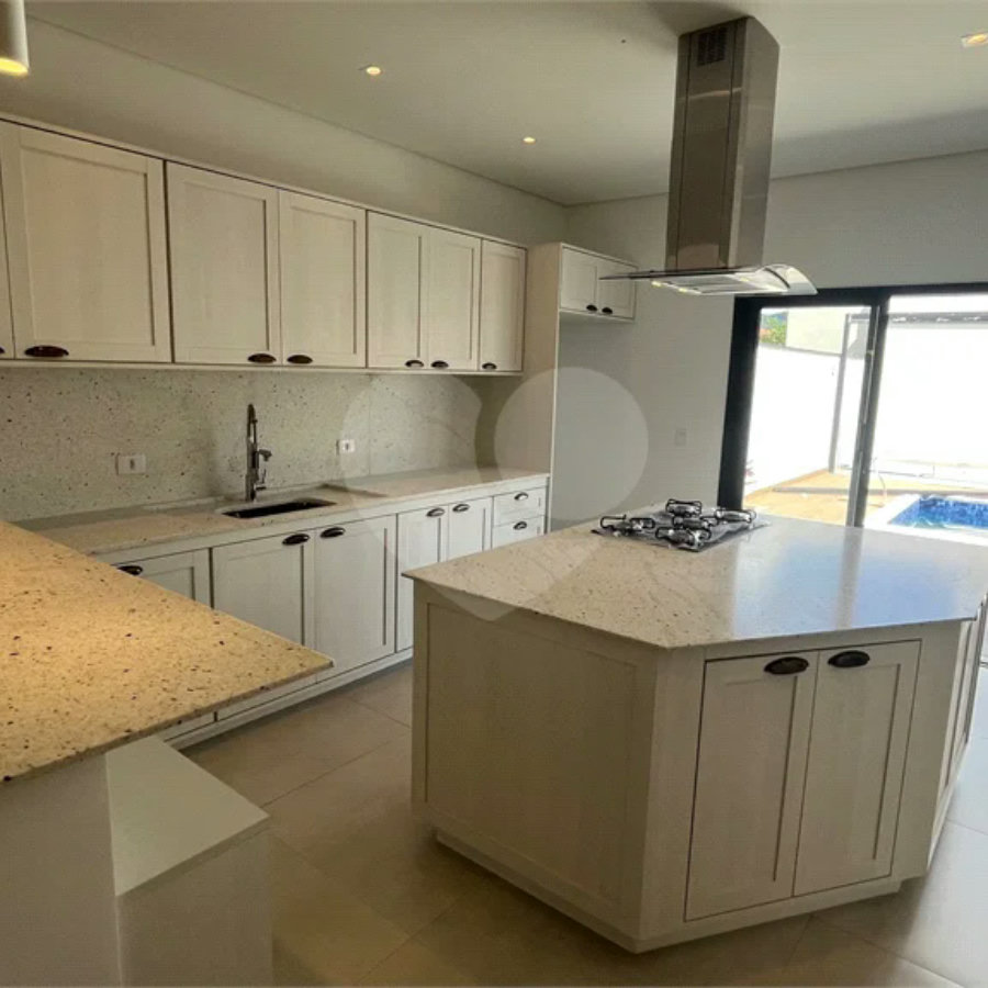 Casa Térrea à venda com 3 suítes em Nova Gardênia, Atibaia, SP