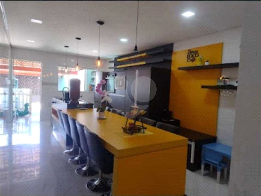 Casa à venda com 2 quartos, sendo 1 suíte,  em Vila Miranda, Itaquaquecetuba, SP