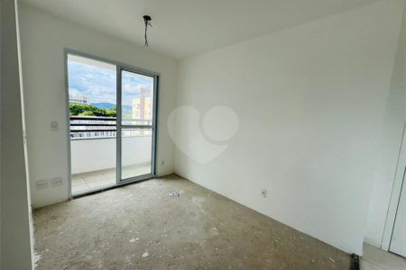 Apartamento à venda com 2 quartos, sendo 1 suíte, em Vila Galvão, Guarulhos, SP