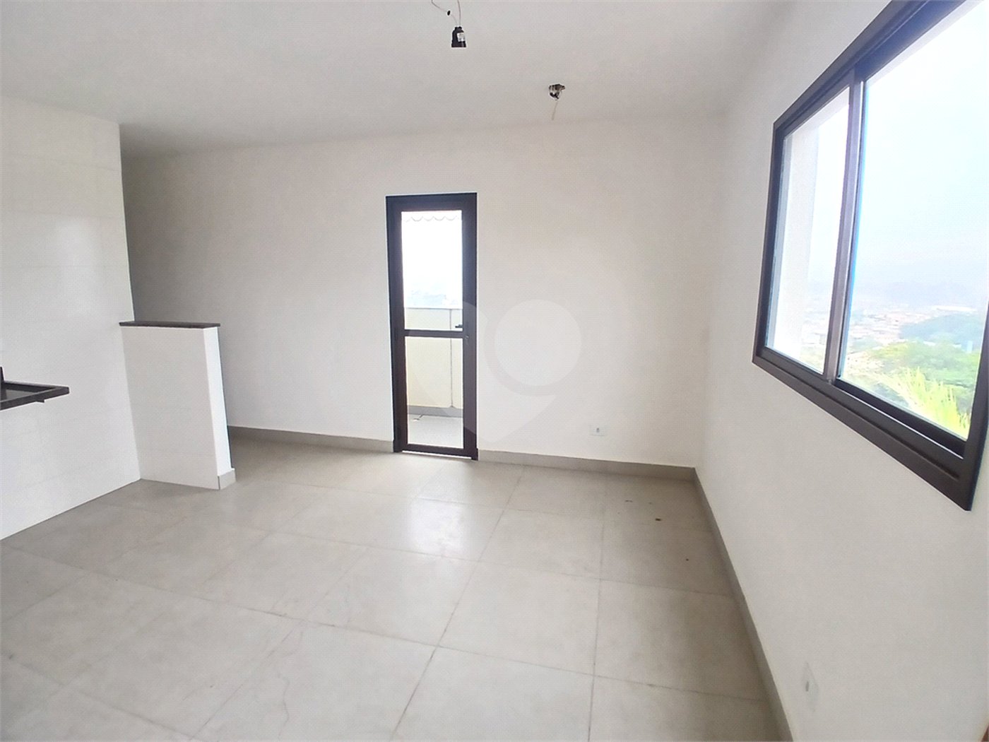 Apartamento à venda com 1 quarto em Vila dos Remédios, São Paulo, SP