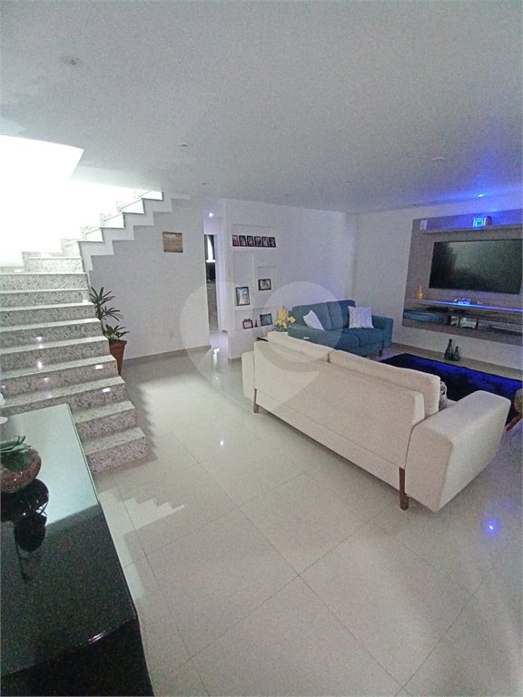 Casa à venda com 4 quartos, sendo 3 suítes, em Campo Grande, Rio de Janeiro, RJ