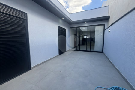 Casa à venda com 3 quartos, sendo 1 suíte, no condomínio Residencial Villagio Wanel, Sorocaba - SP