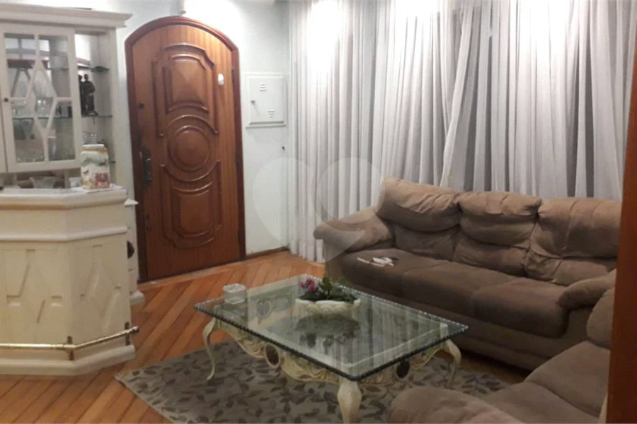 Sobrado à venda com 6 quartos, sendo 1 suíte,  em Horto, São Paulo, SP