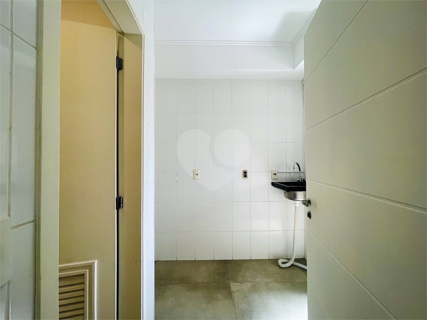 Apartamento à venda com 3 suítes em Vila Gilda, Santo André, SP