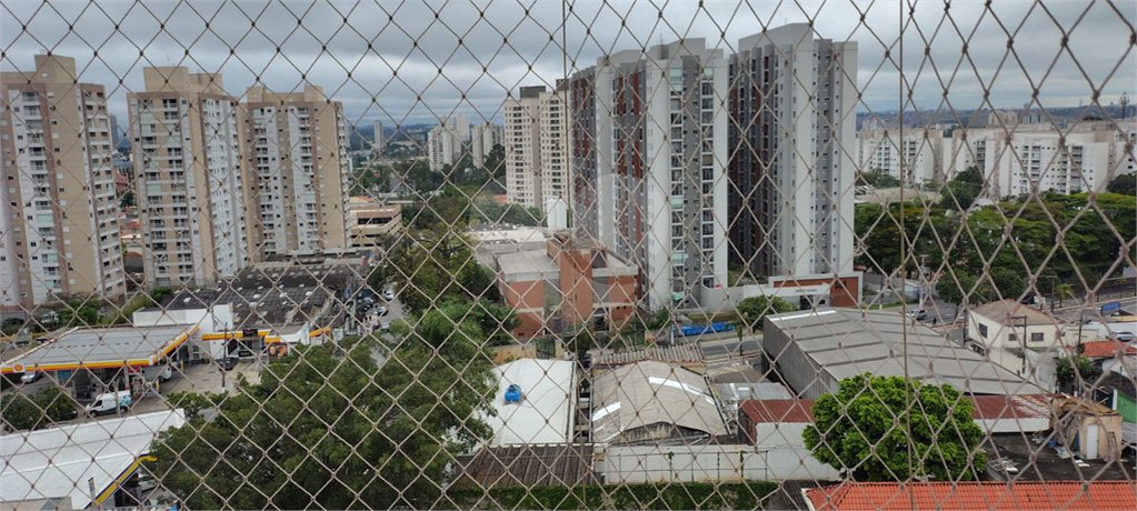 Apartamento à venda com 3 quartos, sendo 1 suíte, em Campo Grande, São Paulo, SP