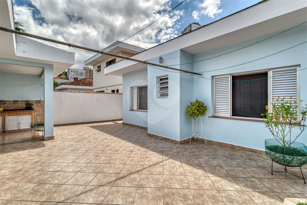 Casa Térrea à venda com 3 quartos, sendo 1 suíte,  em Alto da Boa Vista, São Paulo, SP