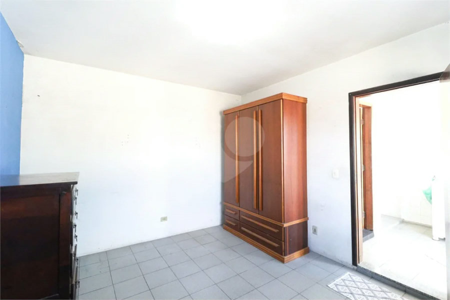 Casa à venda com 3 quartos, sendo 1 suíte,  em Vila Medeiros, São Paulo, SP