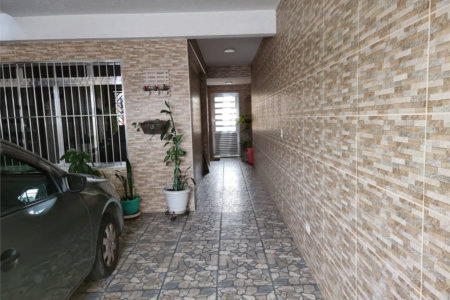 Sobrado à venda com 3 quartos, sendo 1 suíte,  em Jardim Campo Limpo, São Paulo, SP