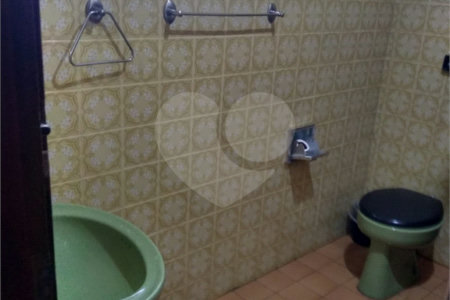 Casa à venda com 5 quartos, sendo 1 suíte, em Vila Fazzeoni, São Paulo, SP