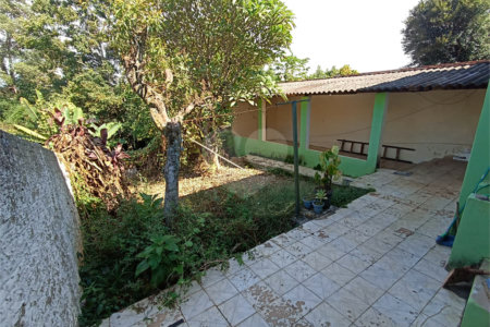 Casa à venda com 5 quartos, sendo 1 suíte, em Jardim Itália, Itapetininga, SP