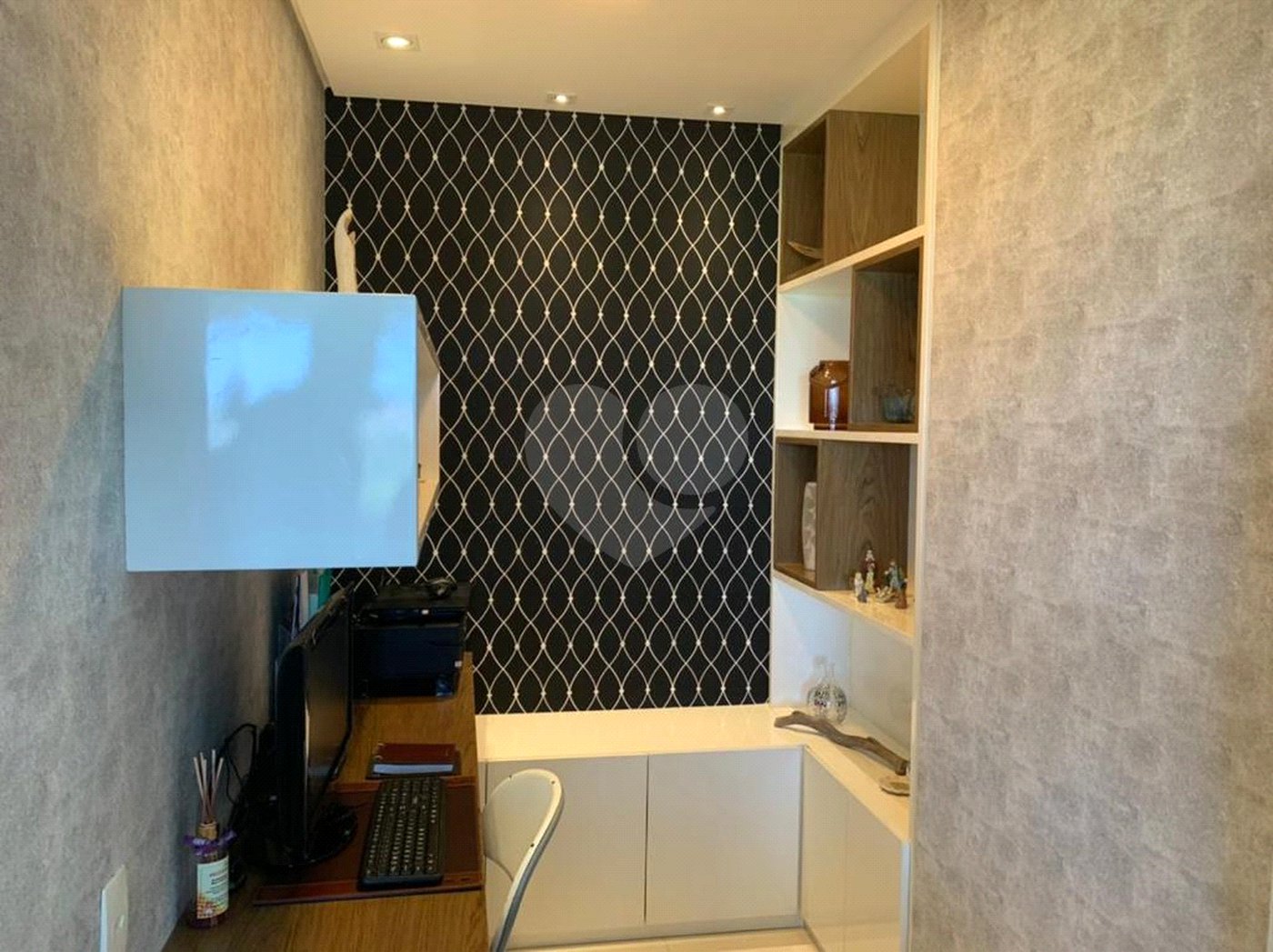 Apartamento à venda com 3 suítes em Vila Oliveira, Mogi das Cruzes, SP