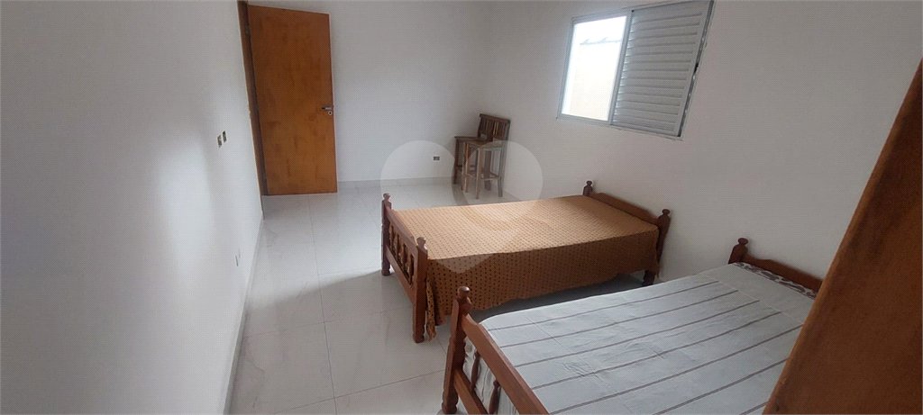 Casa à venda com 3 suítes no condomínio Riviera dos Pássaros, Joanópolis - SP