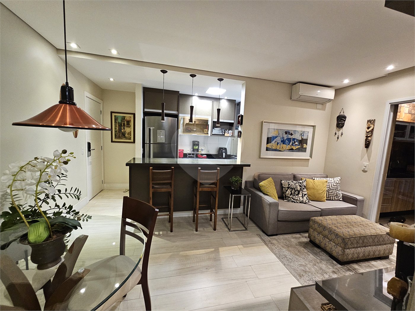 Apartamento para alugar com 2 quartos, sendo 1 suíte,  em Jardim das Acácias, São Paulo, SP