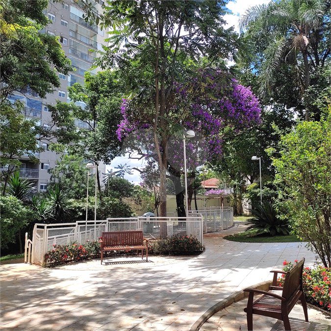 Apartamento à venda com 2 quartos em Jardim Esmeralda, São Paulo, SP