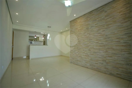 Apartamento à venda com 3 quartos, sendo 1 suíte, em Vila Lusitânia, São Bernardo do Campo, SP