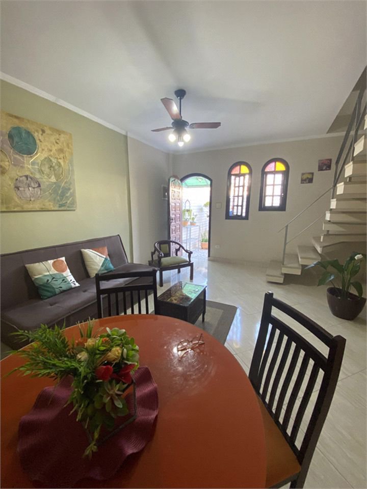 Casa Residencial à venda, Vila Valença, São Vicente - CA0332.