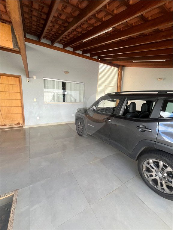 Casa à venda com 4 quartos, sendo 1 suíte, em Vila Santa Maria (vila Xavier), Araraquara, SP
