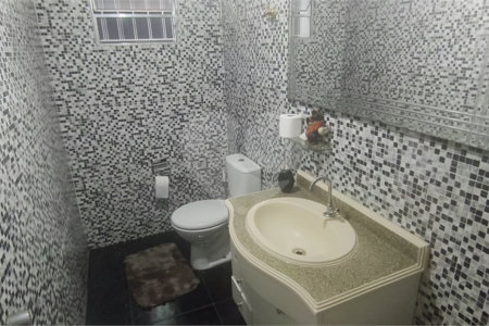 Casa à venda com 3 quartos, sendo 1 suíte,  em Jardim Vila Galvão, Guarulhos, SP