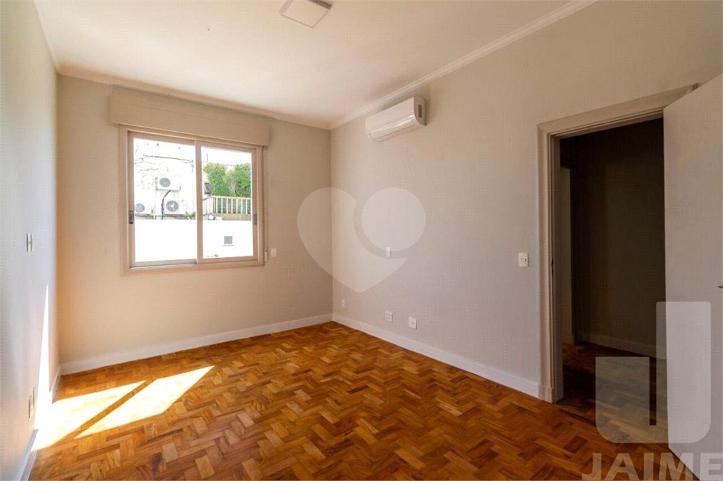Apartamento à venda ou para alugar com 4 quartos, sendo 2 suítes, em Higienópolis, São Paulo, SP