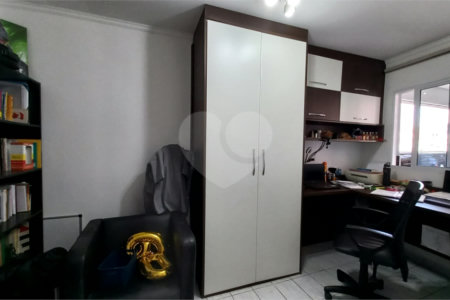 Casa à venda com 3 quartos, sendo 1 suíte, em Jardim Franca, São Paulo, SP