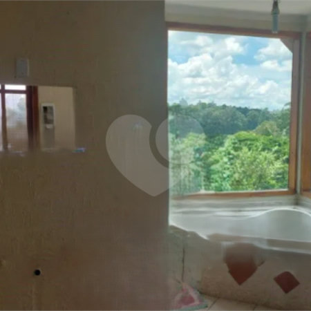 Sobrado à venda com 5 quartos, sendo 2 suítes,  em Parque São Domingos, São Paulo, SP