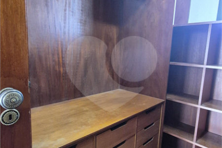 Apartamento à venda ou para alugar com 3 quartos, sendo 2 suítes, em Vila Romana, São Paulo, SP