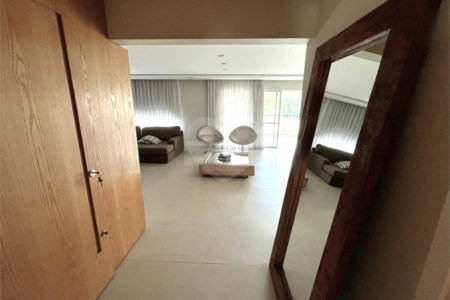Apartamento à venda com 4 suítes em Aclimação, São Paulo, SP