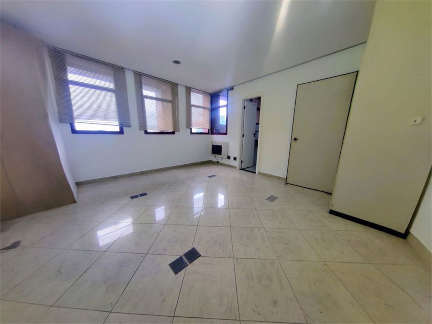 Sala Comercial para locação, Vila Nova, Santos - SA0073.