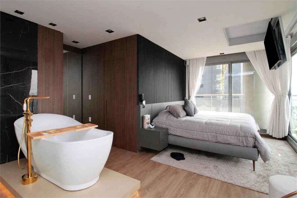 Apartamento à venda ou para alugar com 3 quartos, sendo 1 suíte,  em Jardim das Acácias, São Paulo, SP
