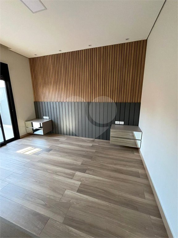 Casa à venda com 3 quartos, sendo 1 suíte,  no condomínio Park Gran Reserve, Indaiatuba - SP