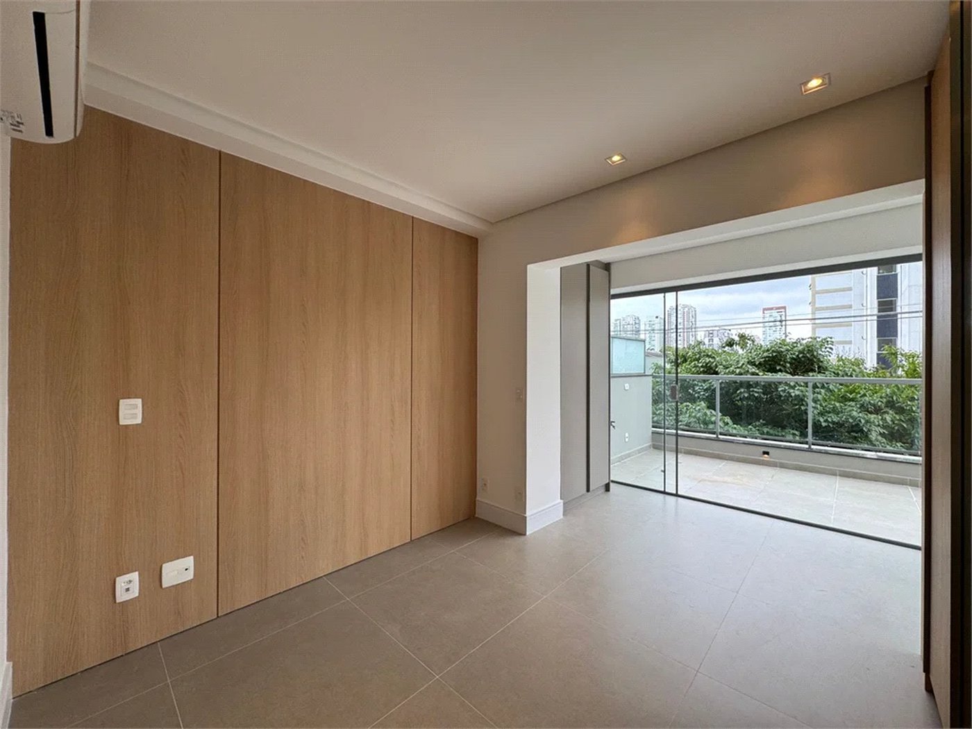 Studio à venda com 1 suíte em Vila Cordeiro, São Paulo, SP