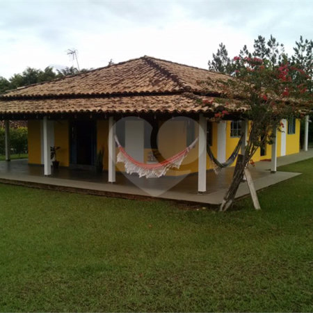 Chácara à venda com 3 quartos, sendo 2 suítes, em Éden, Sorocaba, SP