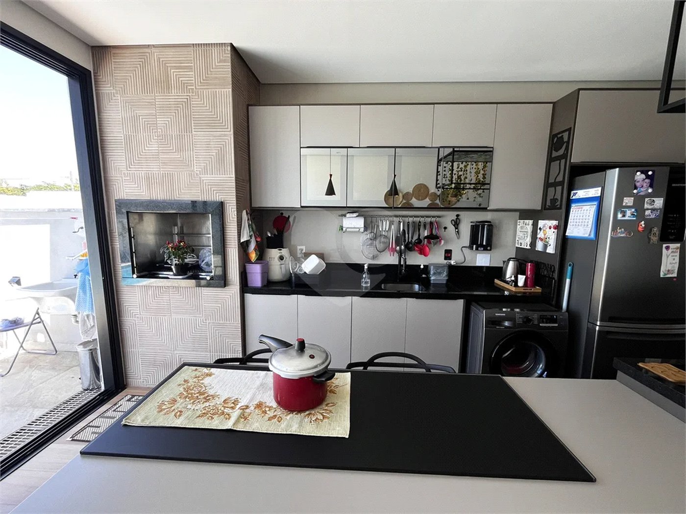 Casa à venda com 3 quartos, sendo 1 suíte, no condomínio Phytus, Itupeva - SP