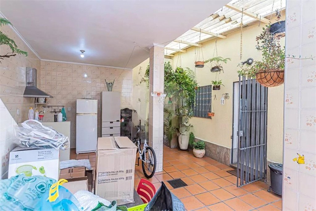 Sobrado à venda com 3 quartos, sendo 1 suíte, em Vila Carolina, São Paulo, SP