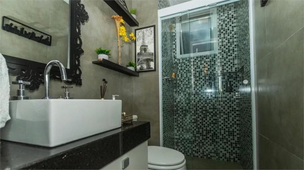 Apartamento à venda com 3 quartos, sendo 1 suíte, em Vila Anastácio, São Paulo, SP