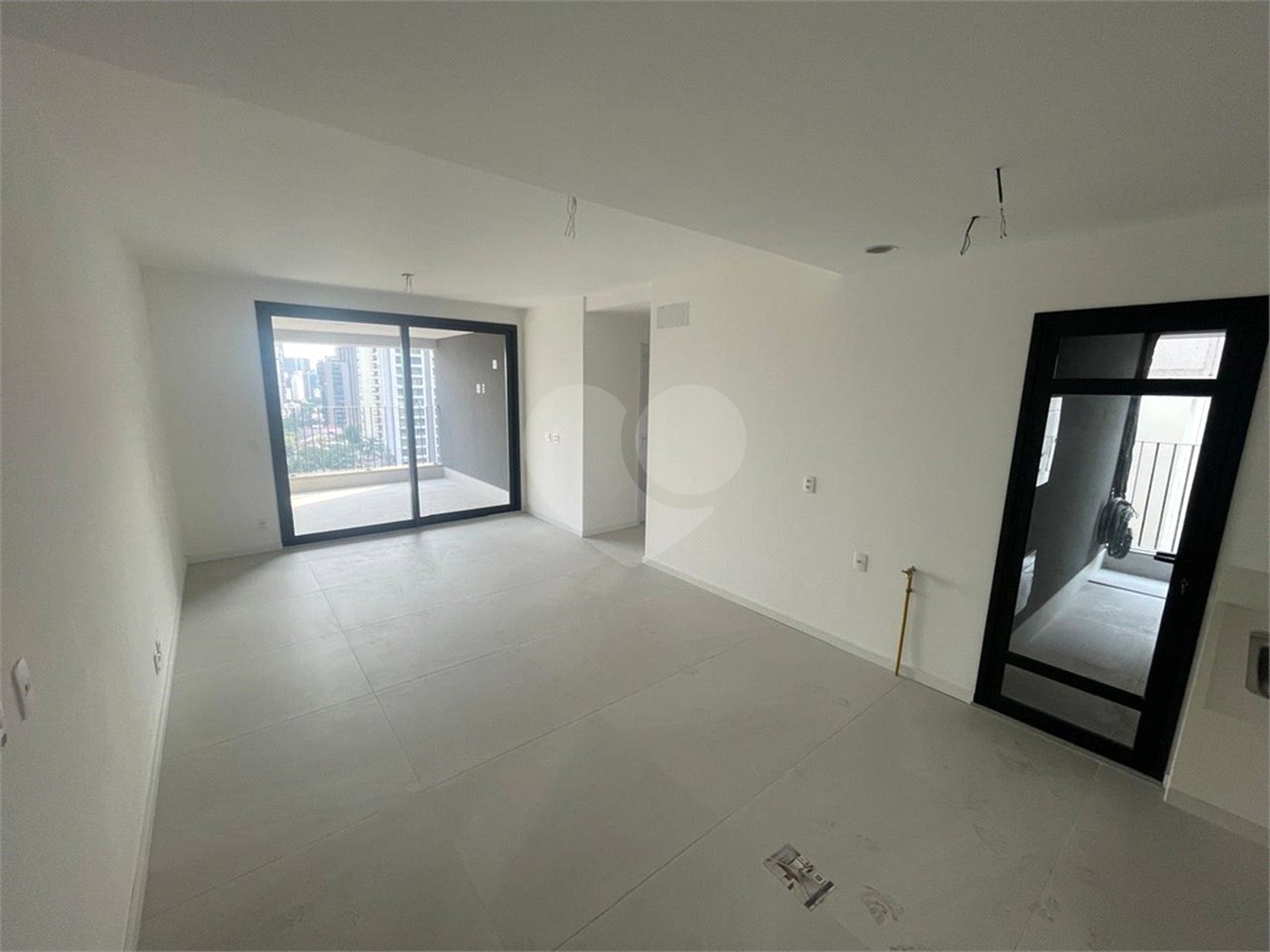 Apartamento à venda com 2 suítes em Pinheiros, São Paulo, SP