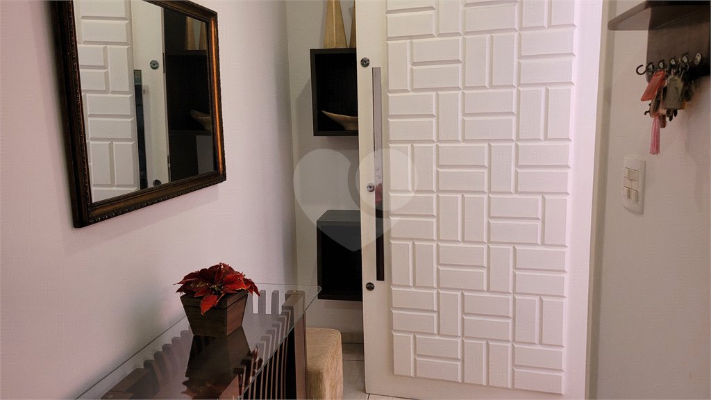 Sobrado à venda com 3 quartos, sendo 1 suíte, em Vila Romana, São Paulo, SP