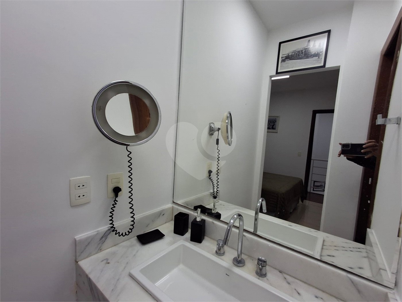 Apartamento à venda ou para alugar com 2 suítes em Indianópolis, São Paulo, SP