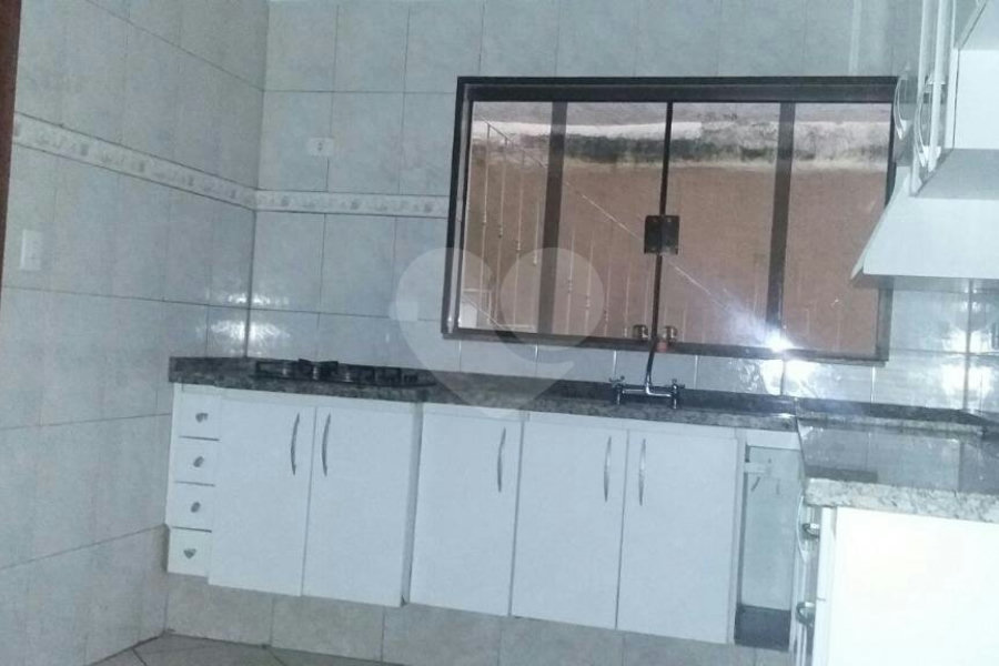 Sobrado à venda com 3 quartos, sendo 1 suíte,  em Imirim, São Paulo, SP