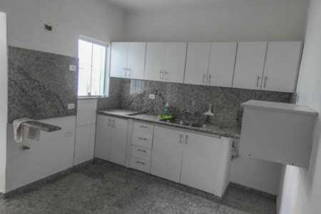 Casa Térrea à venda com 4 quartos, sendo 2 suítes,  em Jardim das Bandeiras, São Paulo, SP