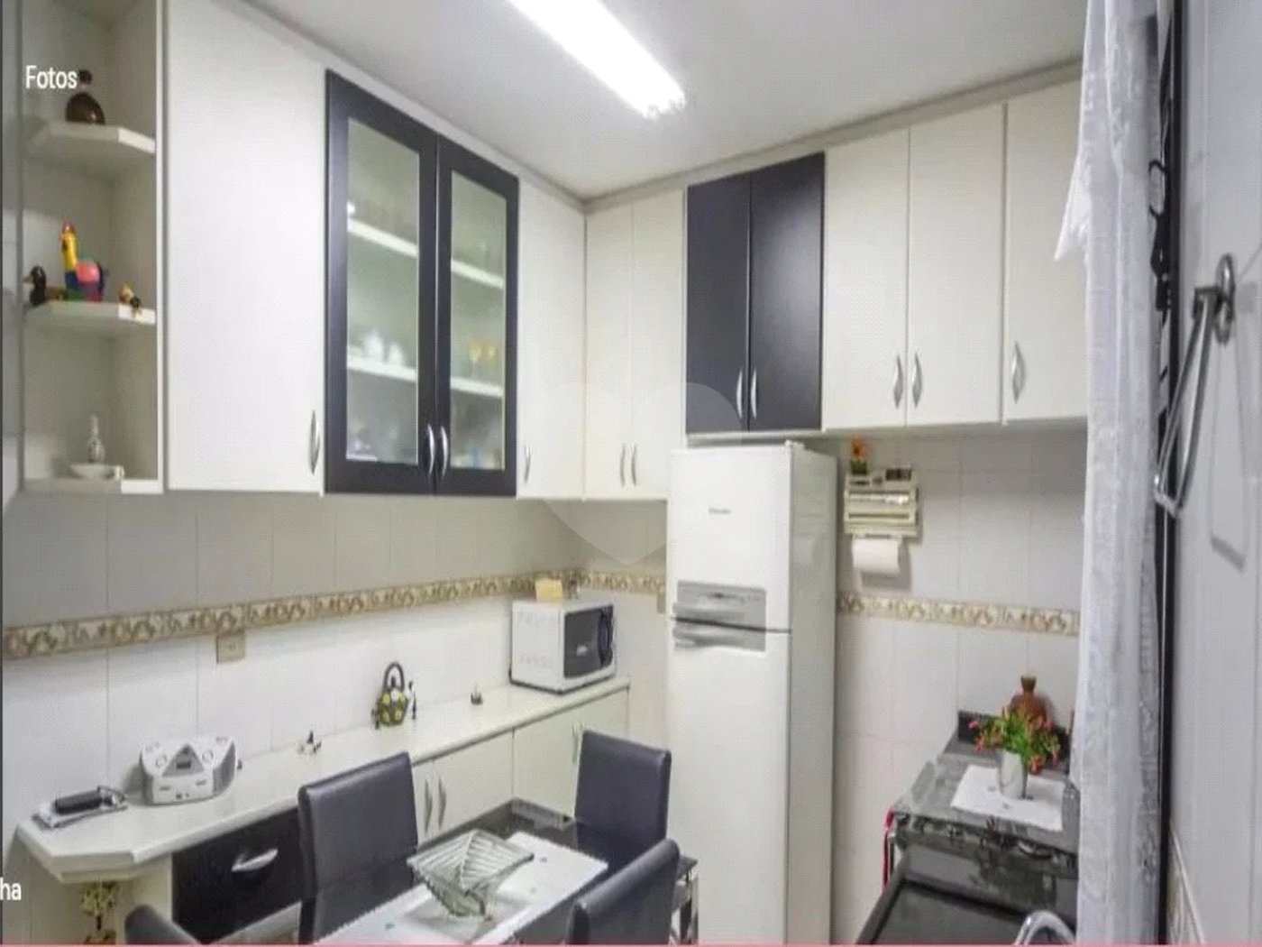 Casa com 150m² , 3 dormitórios , sendo 3 suítes , 4 vagas , à venda na Vila Formosa.