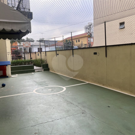 Apartamento de 01 dormitório com terraço e vaga perto do metrô