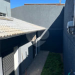 Sobrado à venda com 3 quartos, sendo 1 suíte, em Jardim Brogotá, Atibaia, SP