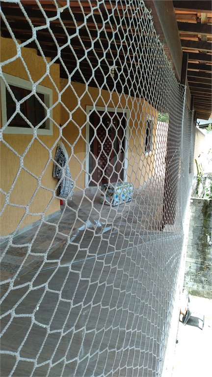 Chácara à venda com 3 suítes em Chácaras Copaco, Arujá, SP
